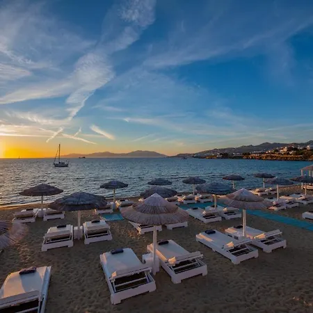 米科诺斯湾度假酒店&别墅 4* Mykonos Town