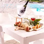 Mykonos Bay & Hotel 4*