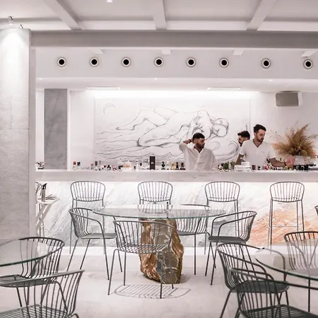 Mykonos Bay & Hotel 4*