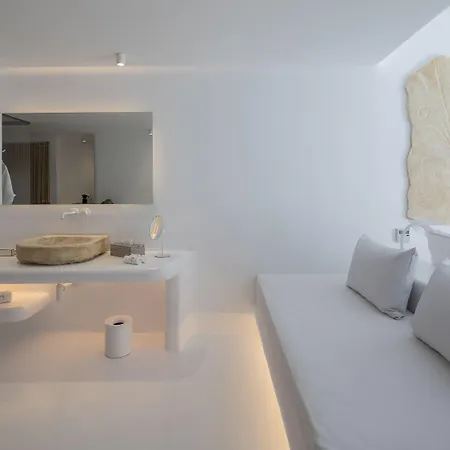 Mykonos Bay & 4* Mykonos Town