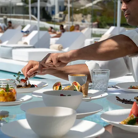 Mykonos Bay & 4* Mykonos Town