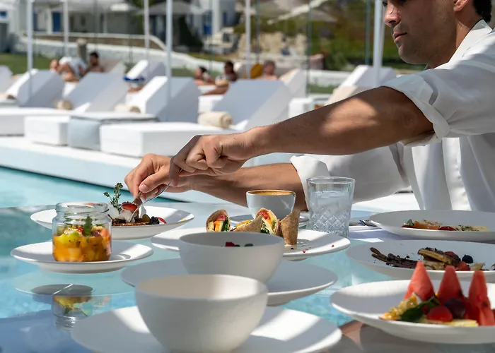 Mykonos Bay & 4* Mykonos Town