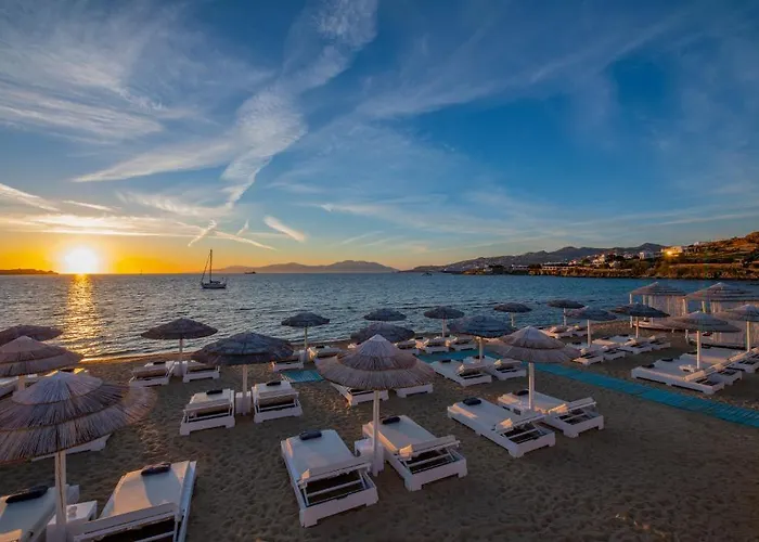 米科诺斯湾度假酒店&别墅 4* Mykonos Town